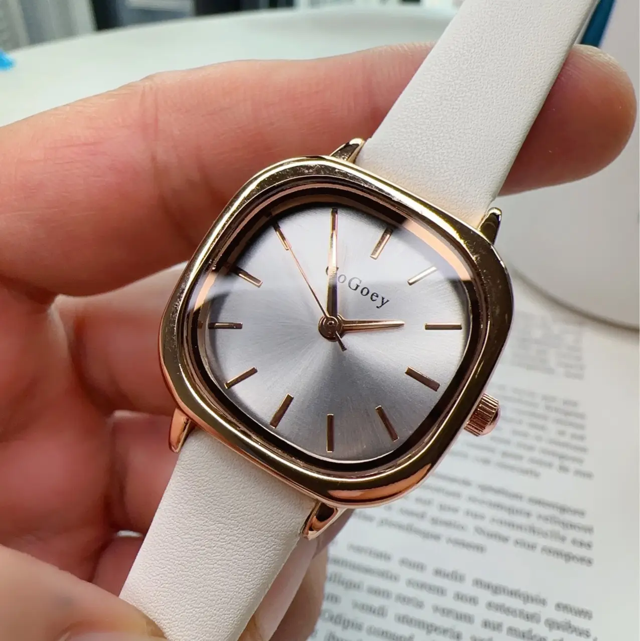 Rose Gold Women's Quartz Watch with White Belt - Image 3