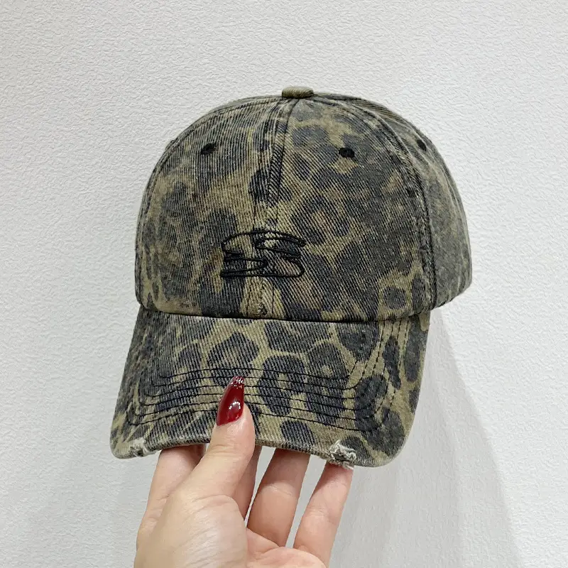 Leopard Print Baseball Cap Women Spring Autumn Ripped Hole — feature 9