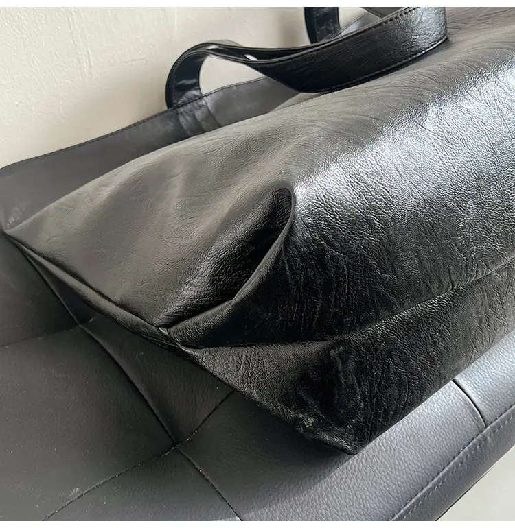 Black Leather Cross-Body Tote Bag Large Capacity — feature 25