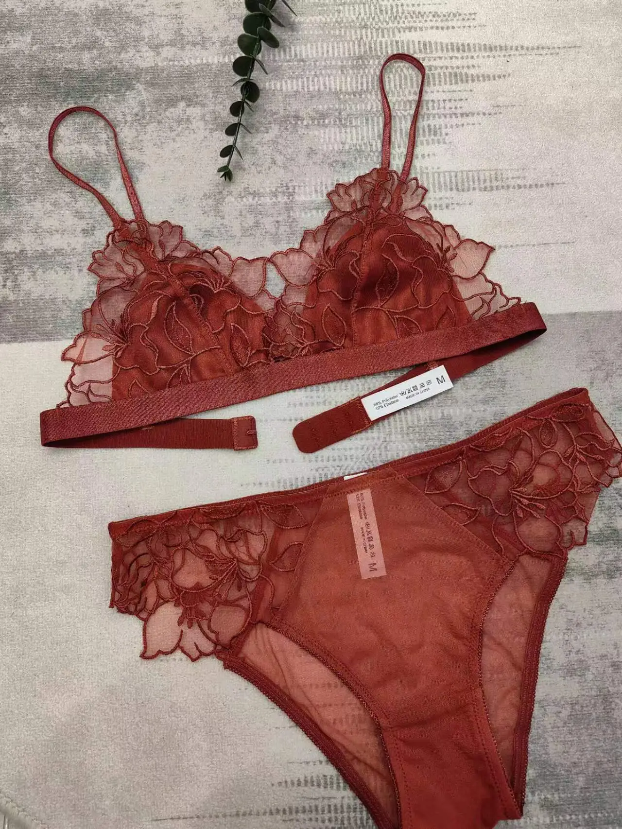 Red Lace French Style Underwear Set for Women — feature 10