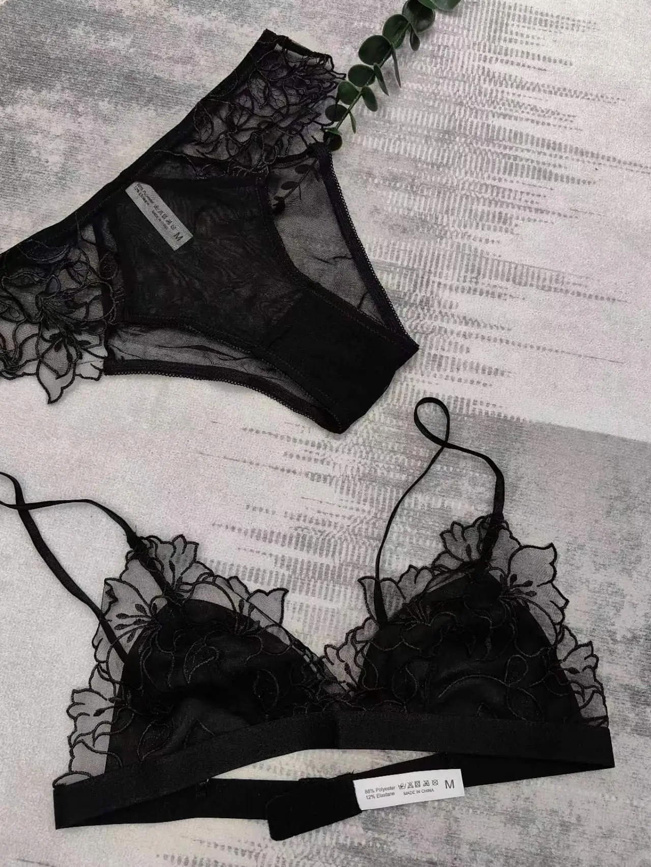 Red Lace French Style Underwear Set for Women — feature 11