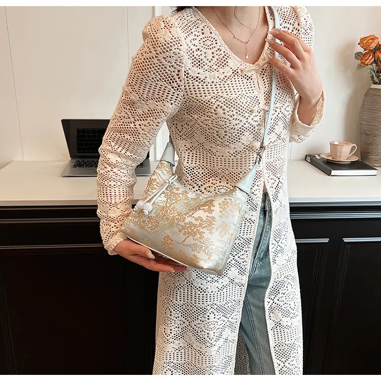 New Chinese Style Jacquard Cloth Shoulder Bag for Women — feature 31