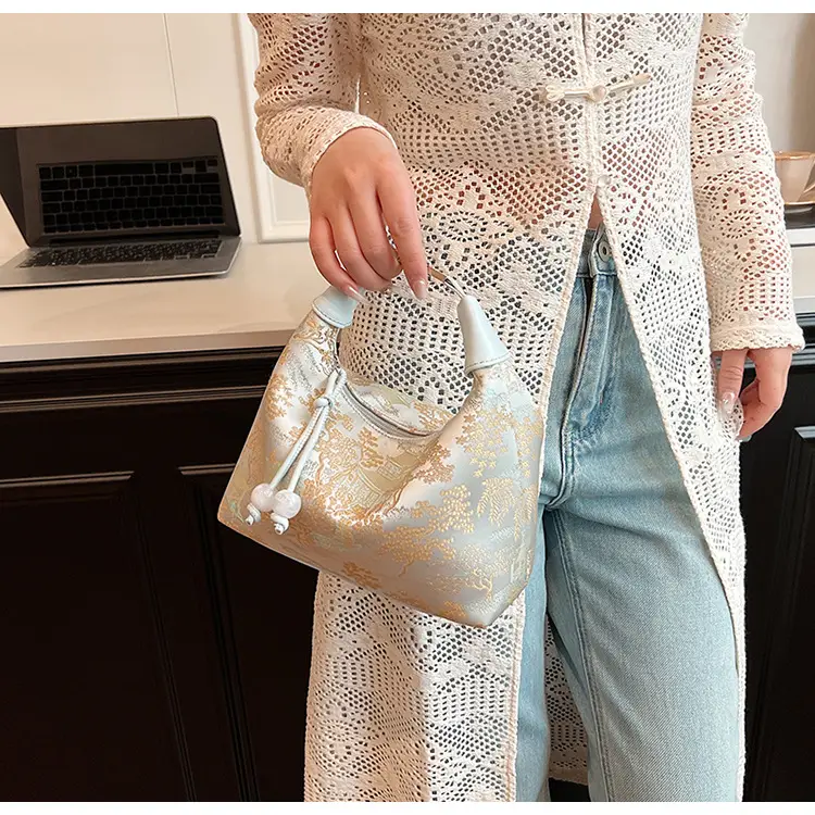 New Chinese Style Jacquard Cloth Shoulder Bag for Women — feature 36