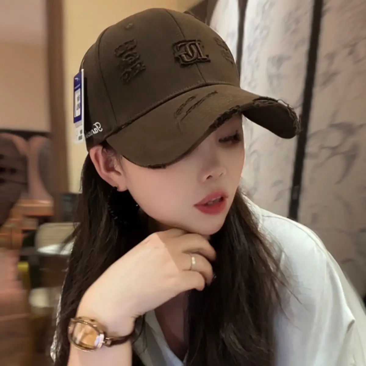 Korean Style Baseball Cap with 3D Embroidery for Girls — feature 1