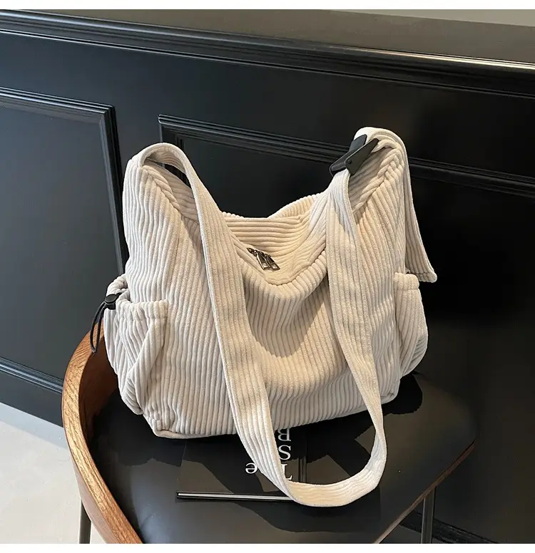 Green Crochet Crossbody Bag for Women College Student — feature 13