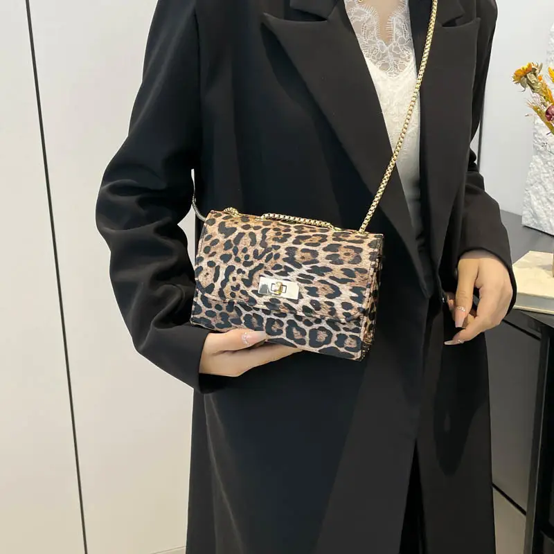 Leopard Print Chain Shoulder Bag Women 2025