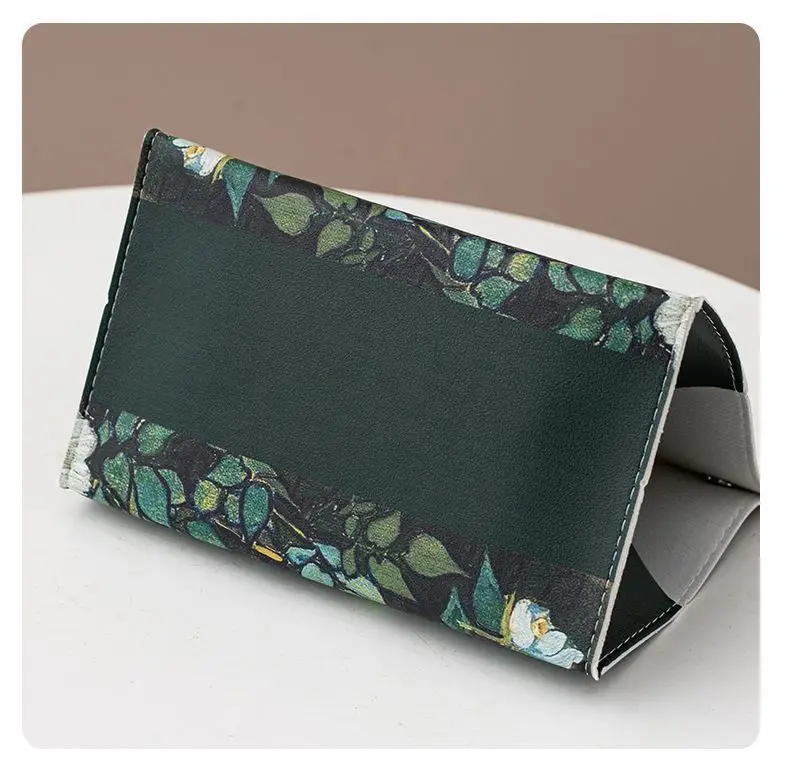 Modern Oil Painting Desktop Paper Box Multifunctional Storage Tissue Box — feature 15