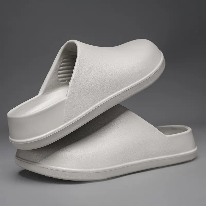 Baotou Women's Summer Non-slip Wear-resistant Non-stinky Foot Sandals All-match Breathable High-end Couple Chef Shoes