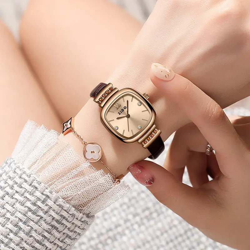 Women's Sugar Cube Quartz Watch Gold Leather Band