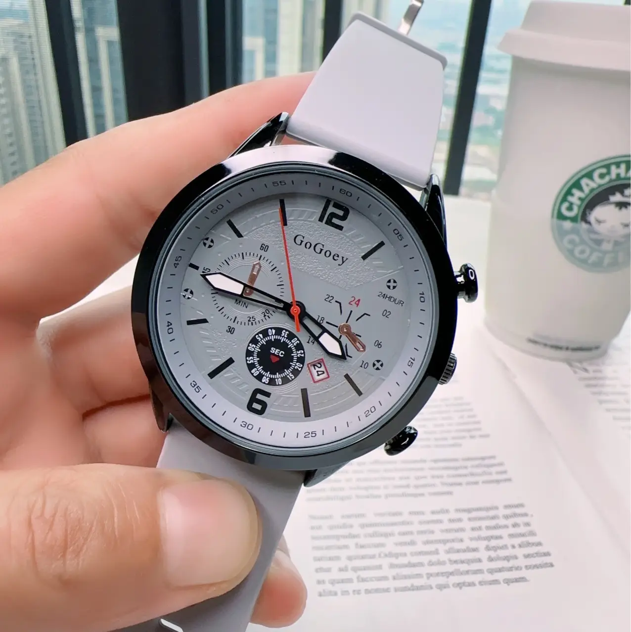 Gogoey Large Quartz Watch for Men Women Brown Silicone Sports Casual - Image 9