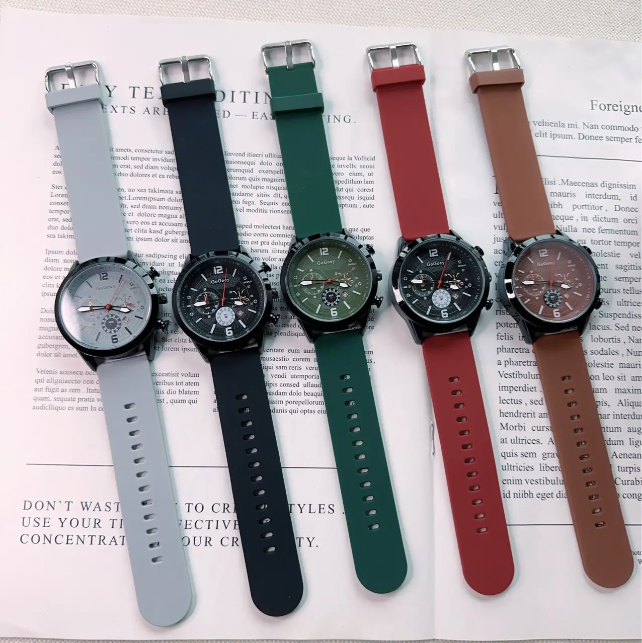 Gogoey Large Quartz Watch for Men Women Brown Silicone Sports Casual — feature 3