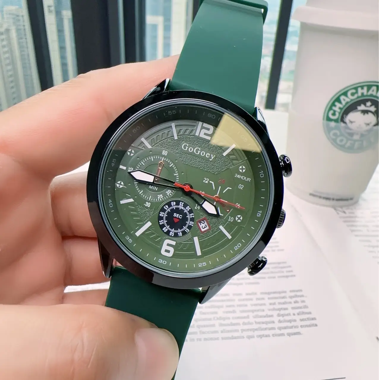 Gogoey Large Quartz Watch for Men Women Brown Silicone Sports Casual - Image 5