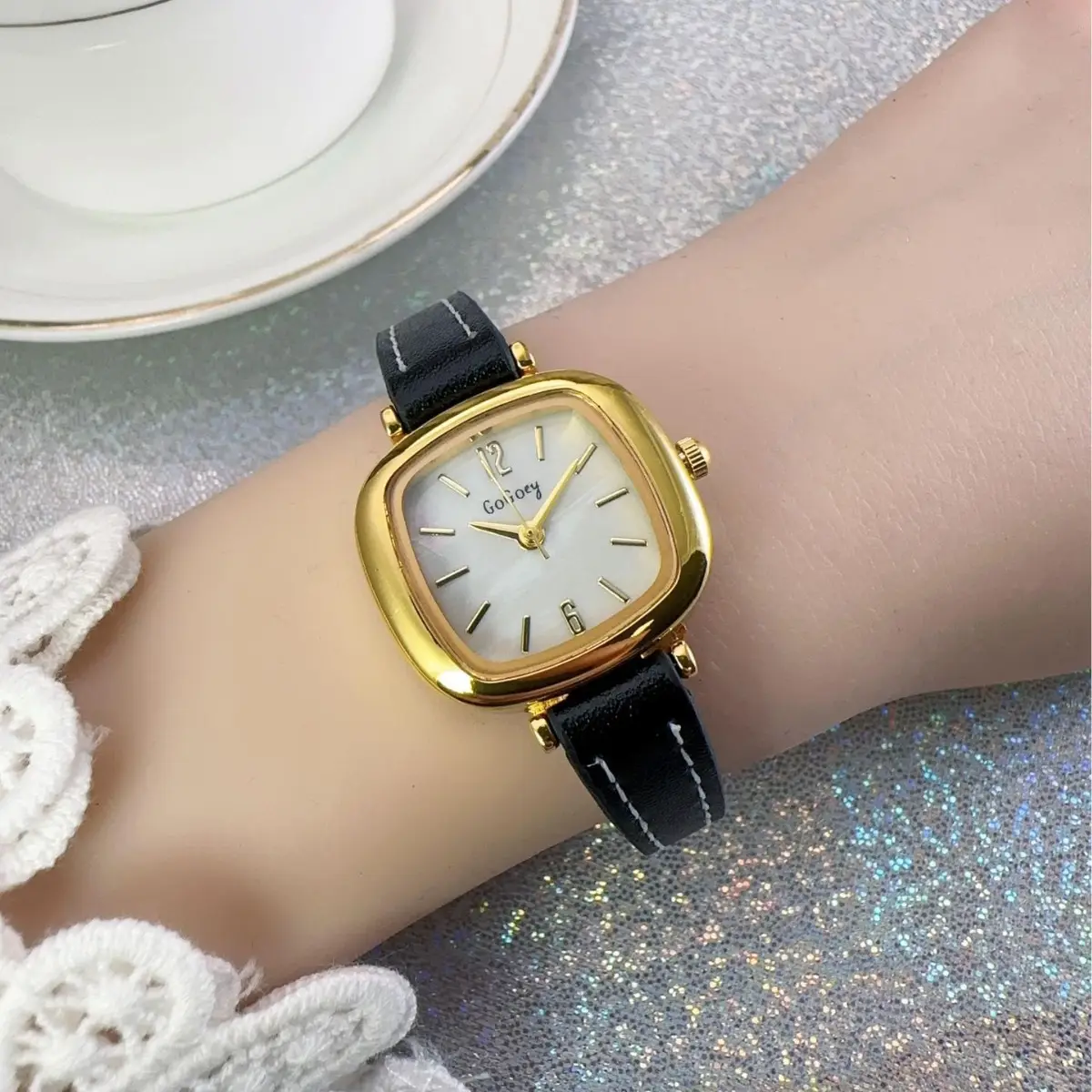Women's Gold Square Quartz Watch Small Elegant Strap