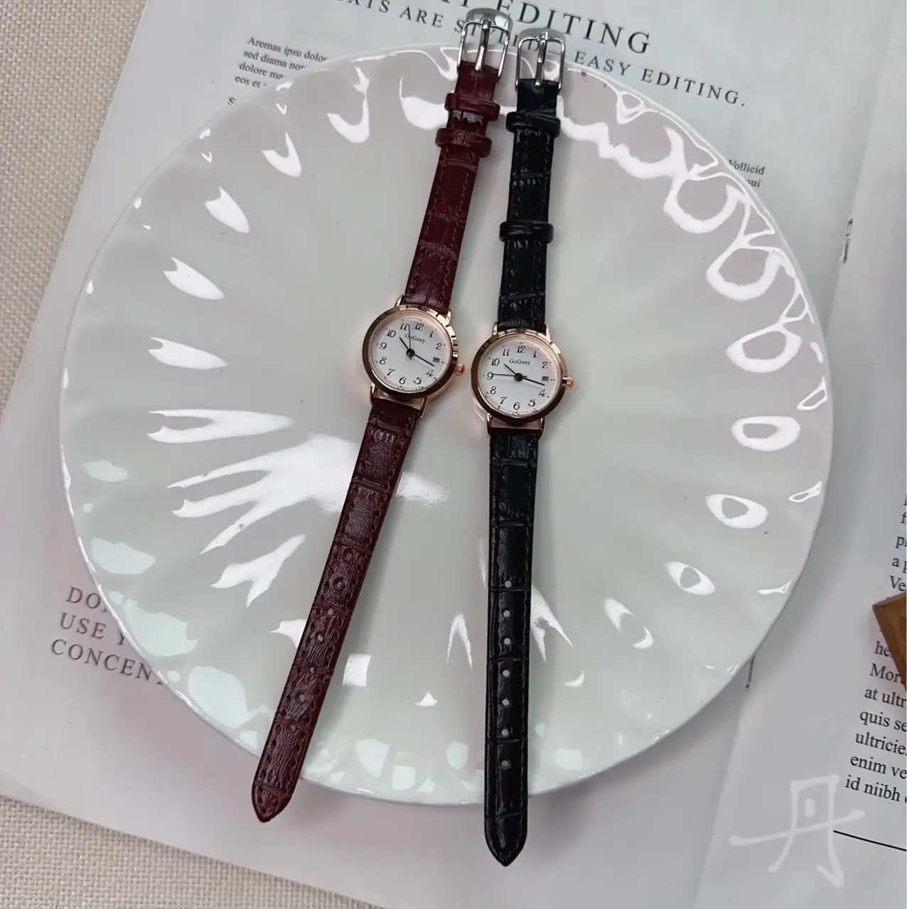 Women's Digital Dial Quartz Watch Red Belt Wholesale — feature 6