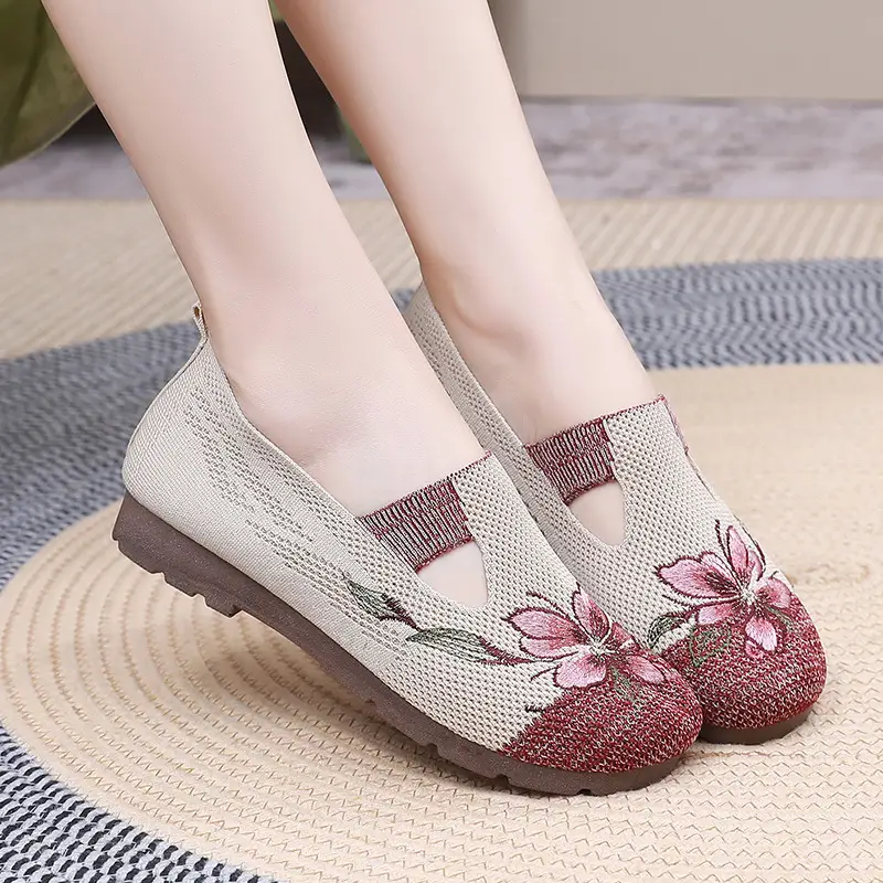 Spring New Women's Shoes, Breathable Soft-Soled Shoes, One-Piece Drop-Shipping Old Beijing Cloth Shoes, Wear-Resistant, Non-Slip, Versatile High Heels — feature 30