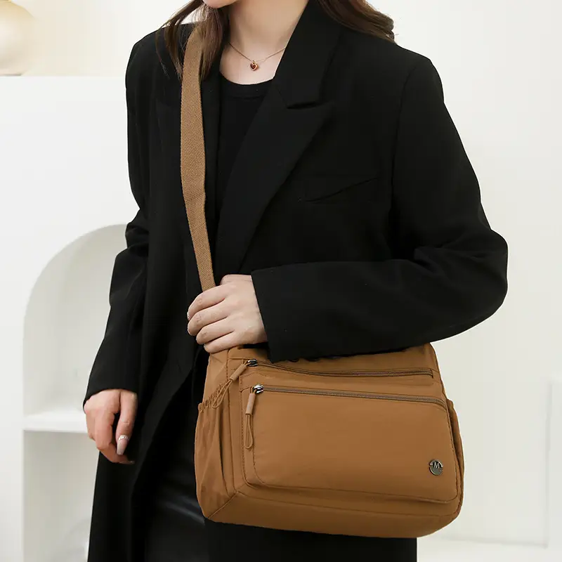 2025 Spring Large Capacity Women's Nylon Bag - Image 8