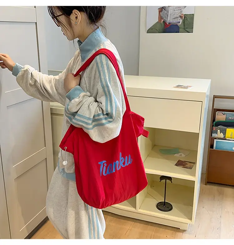 Tianku Drawstring Shoulder Bag for Women Large Capacity Lightweight — feature 20