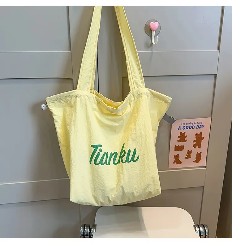 Tianku Drawstring Shoulder Bag for Women Large Capacity Lightweight — feature 33