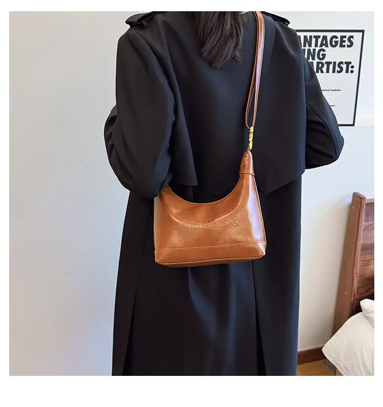 Women's Niche Shoulder Bag Brown Leather 2025 Spring — feature 10