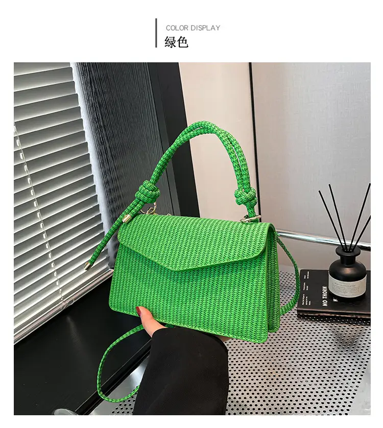 Small Square Handbag 2025 Spring New Collection — feature 32