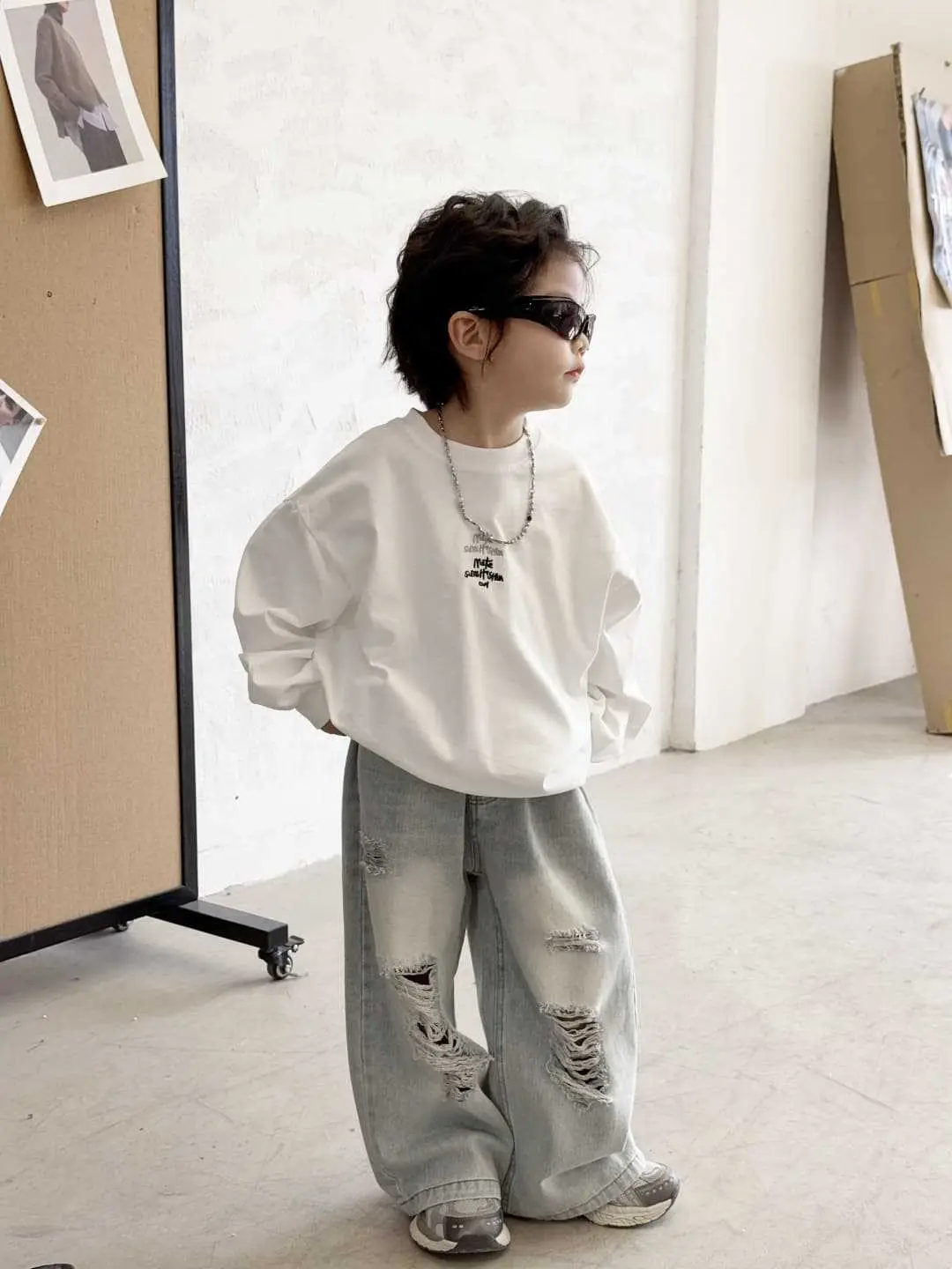 Children's 2025 Loose Long Sleeve T-Shirt White — feature 6