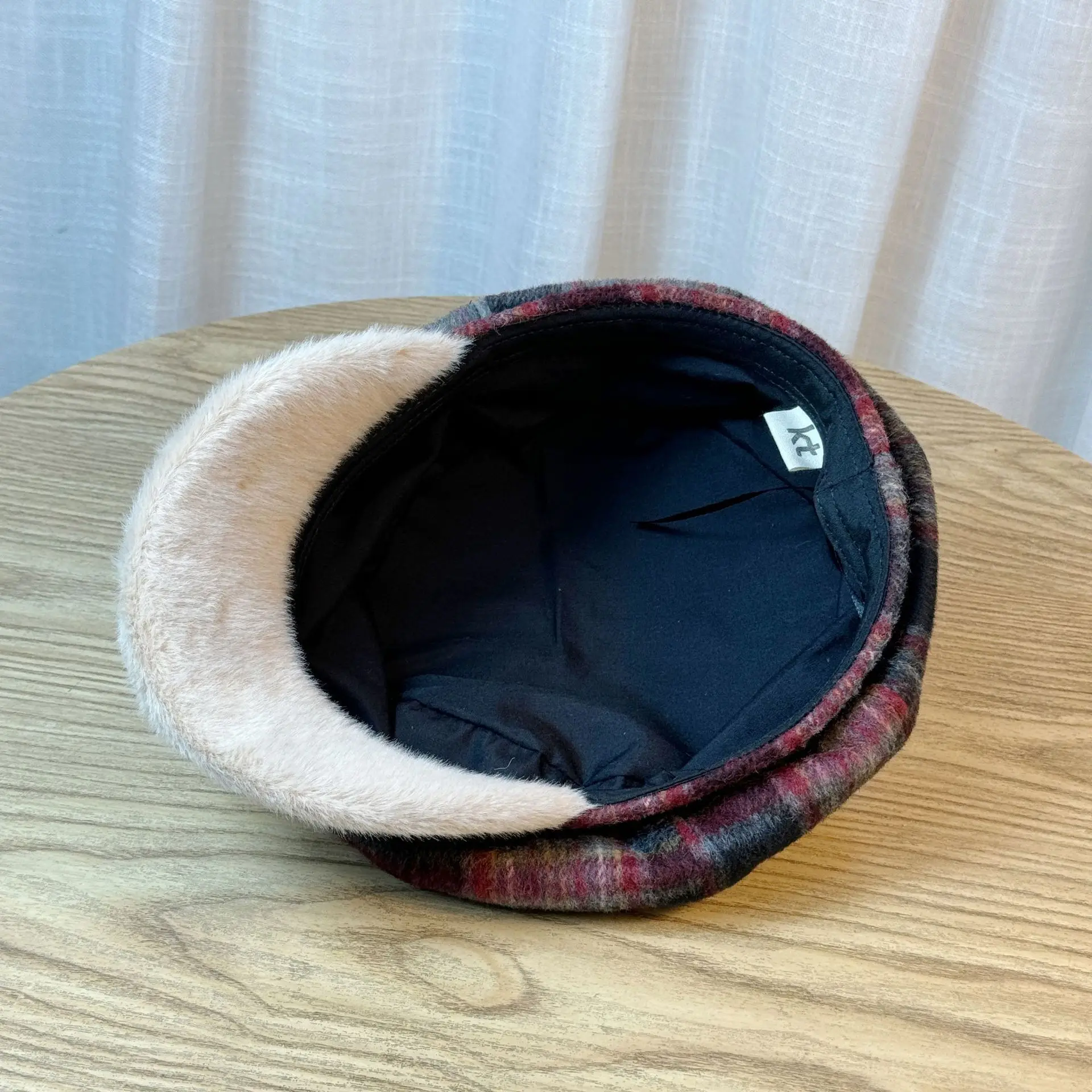 Women's Plaid Warm Cap Autumn Winter — feature 11