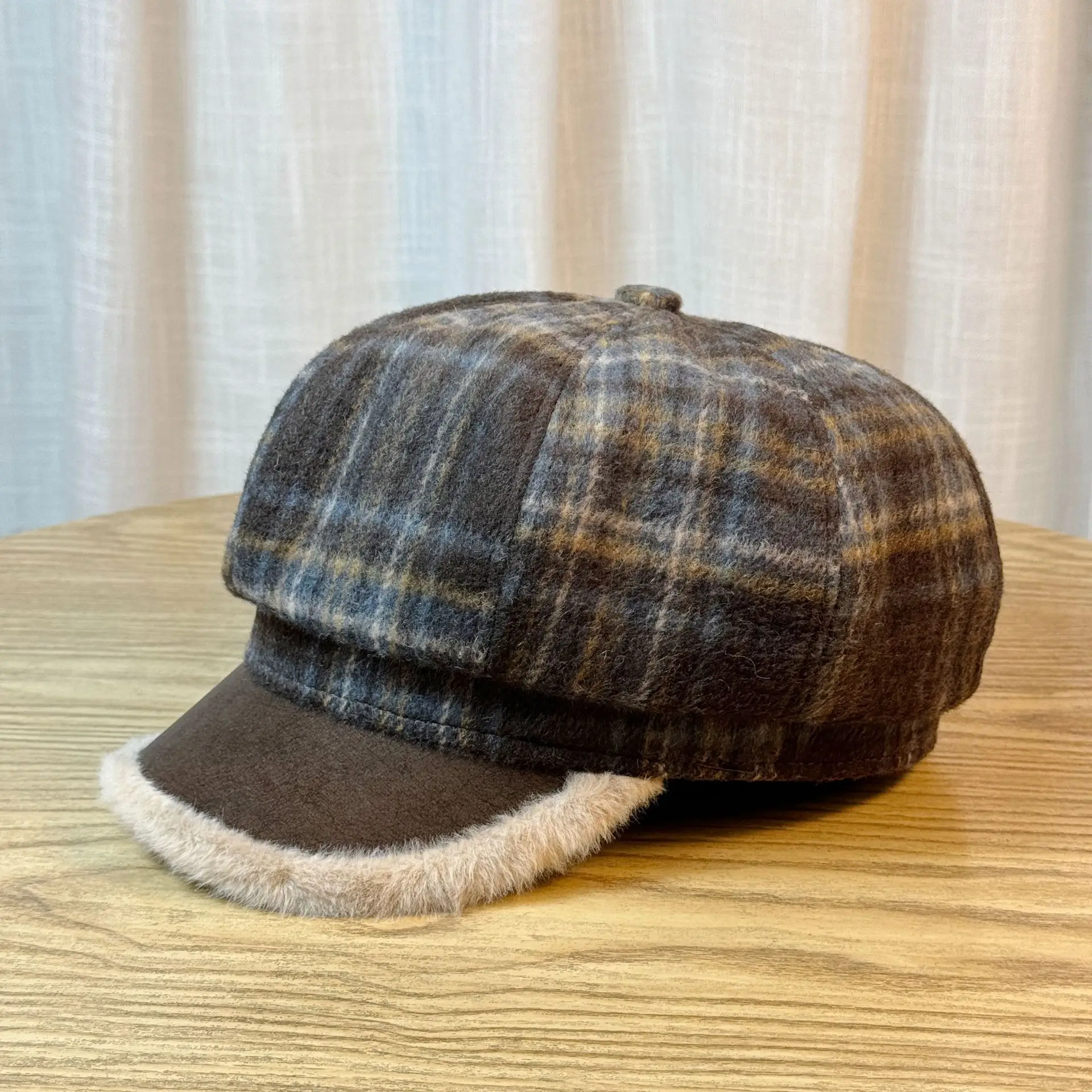 Women's Plaid Warm Cap Autumn Winter — feature 8