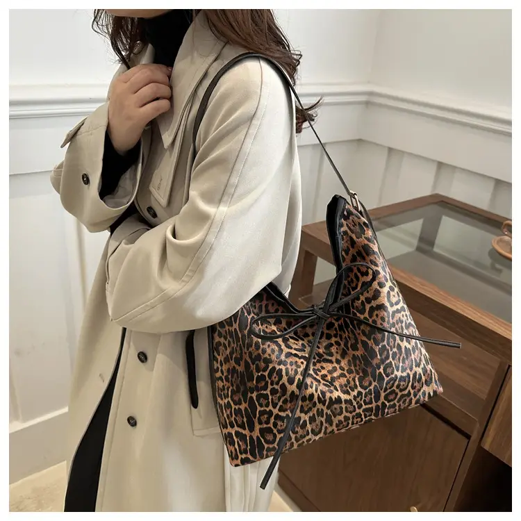 Leopard Print Women's Shoulder Bag 2025 New Style — feature 15