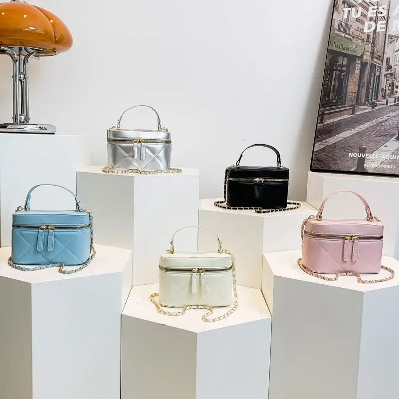 Pink Rhombic Chain Shoulder Crossbody Bag 2025 - Image 9