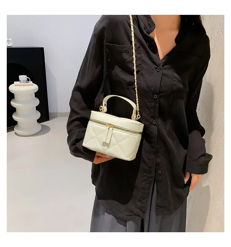 Pink Rhombic Chain Shoulder Crossbody Bag 2025 — feature 24