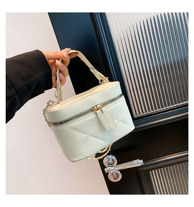 Pink Rhombic Chain Shoulder Crossbody Bag 2025 — feature 26