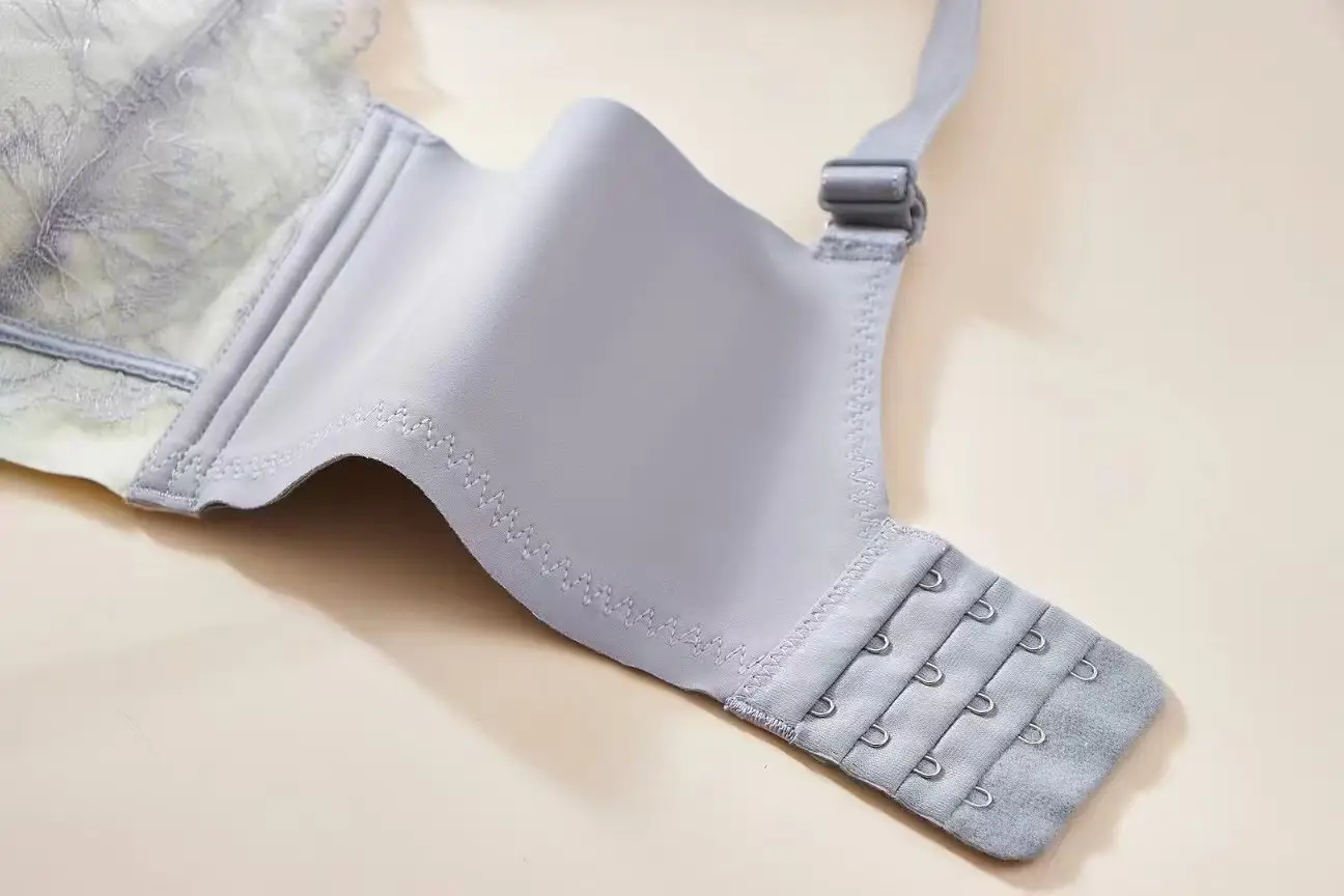 Wire-Free Push-Up Bra for Small Breasts, Adjustable, Soft & Breathable — feature 11