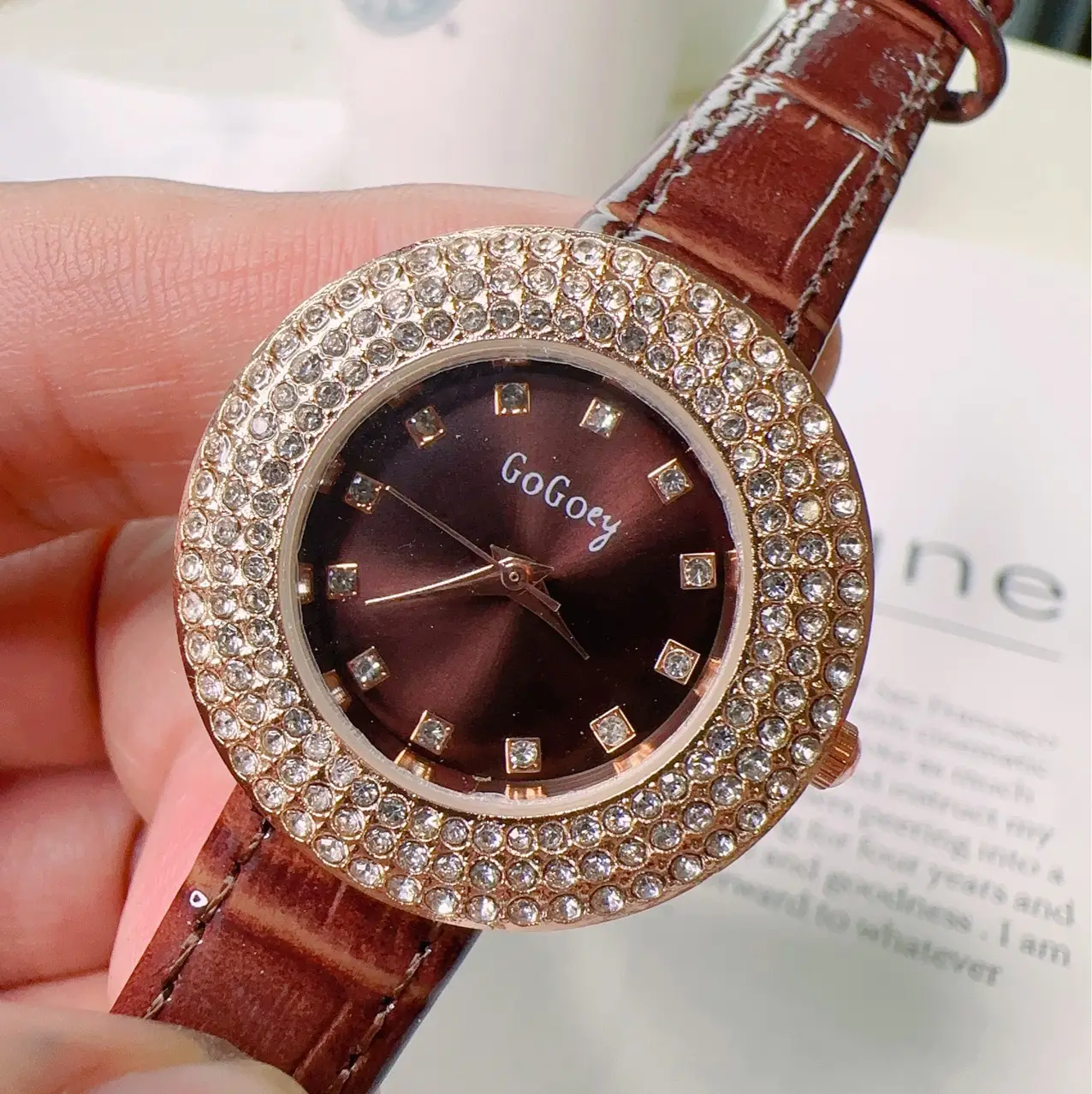 Women's Rhinestone Quartz Watch Silver Strap - Image 10