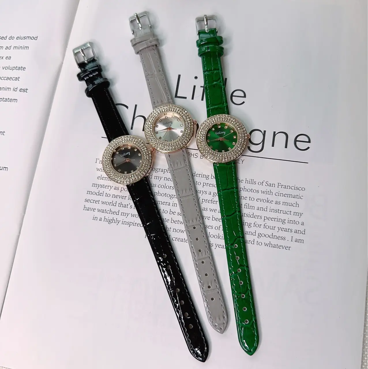 Women's Rhinestone Quartz Watch Silver Strap — feature 12