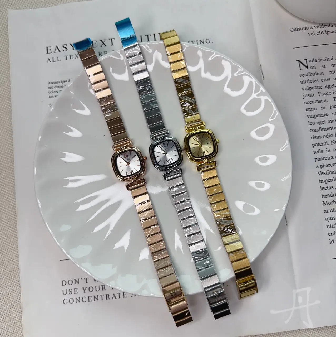 Gold Square Quartz Women's Watch with Steel Band — feature 10