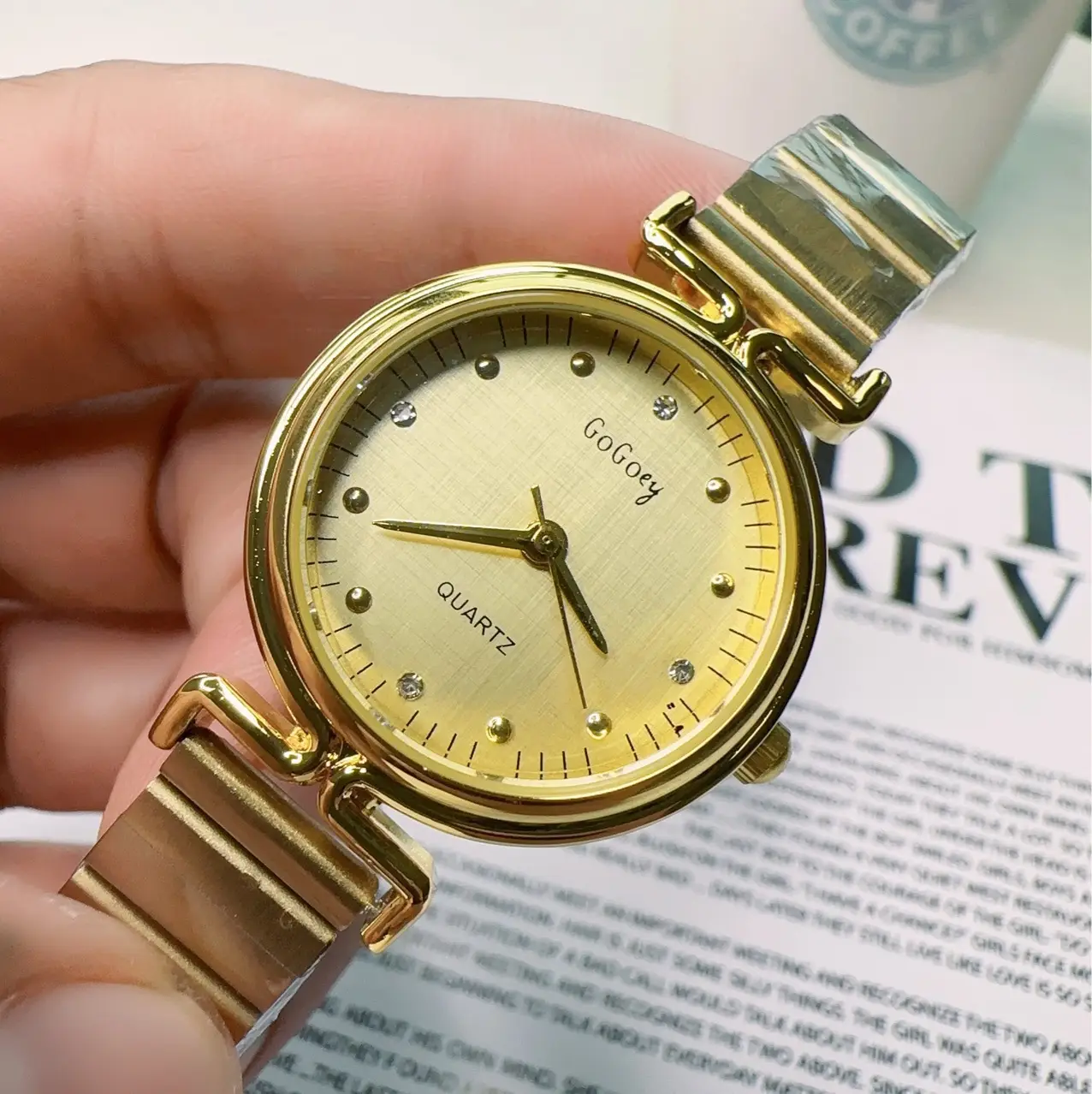 Women's Korean Style Quartz Watch with Mesh Band - Image 7