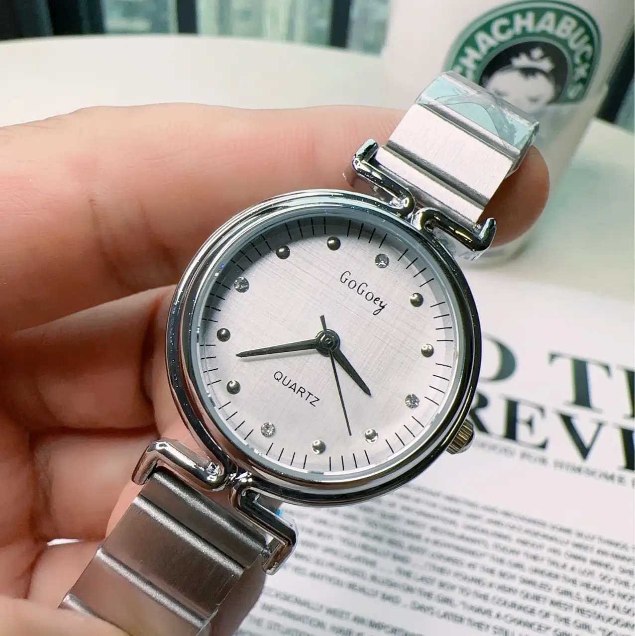 Women's Korean Style Quartz Watch with Mesh Band - Image 3