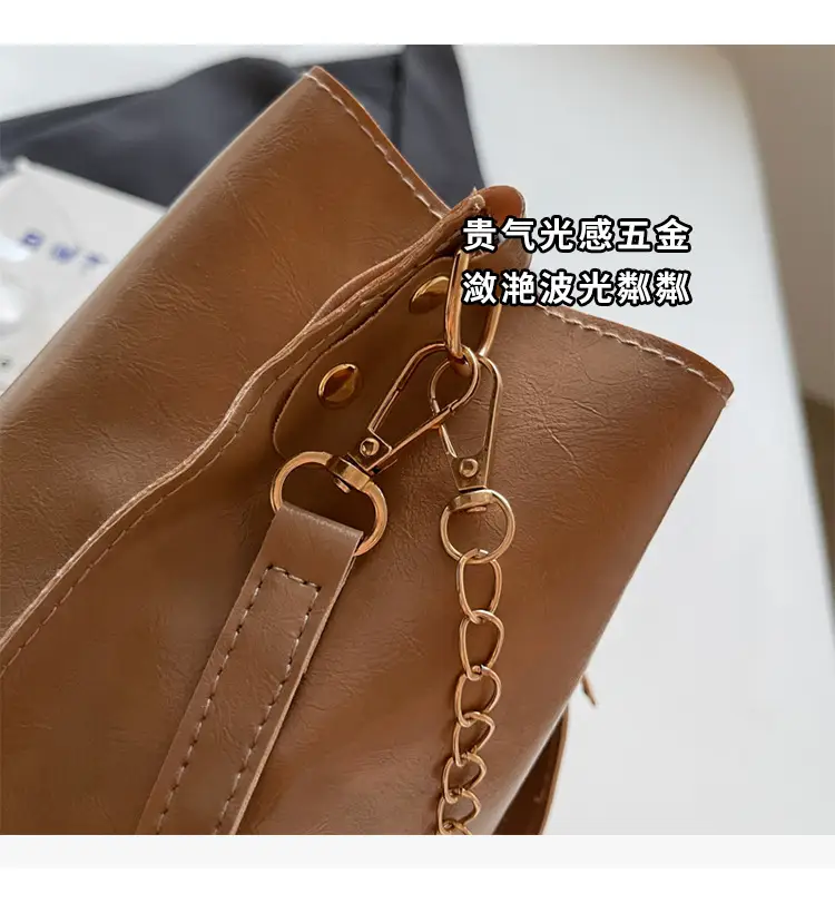 Women's Vintage Leather Bucket Bag Tan 2025 — feature 4