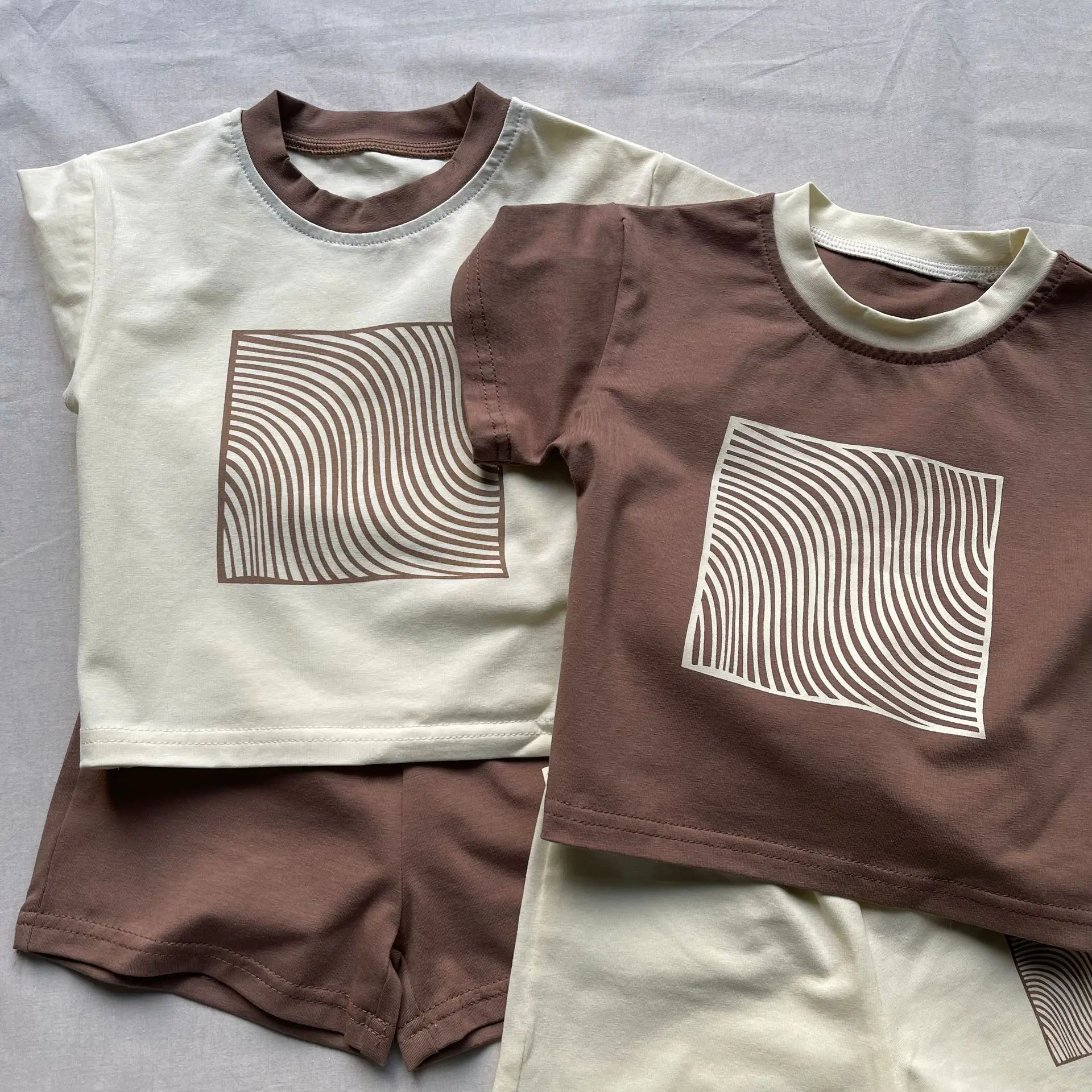 Korean Style Printed Shorts Set for Boys Girls Brown Cream — feature 3