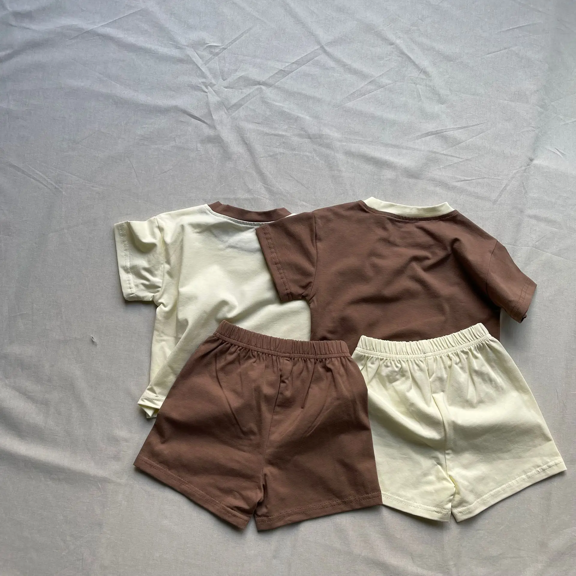 Korean Style Printed Shorts Set for Boys Girls Brown Cream — feature 4