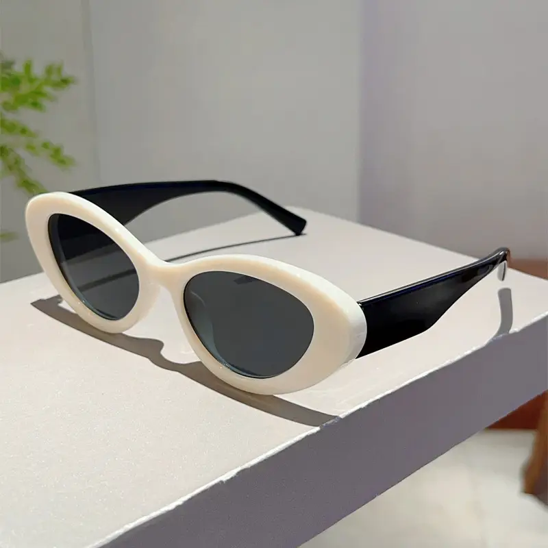Korean Style Cat's Eye Sunglasses White Small Frame — feature 11