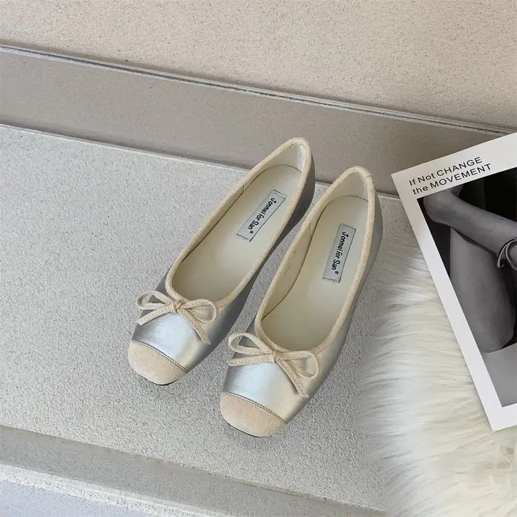 Women's Pea Flat Slip-on Shoes Silver Beige 2025 Spring