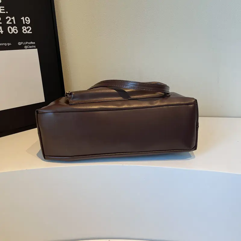 Women's Brown Chain Shoulder Bag with Leather Strap — feature 10