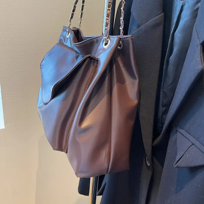Women's Brown Chain Shoulder Bag with Leather Strap — feature 7