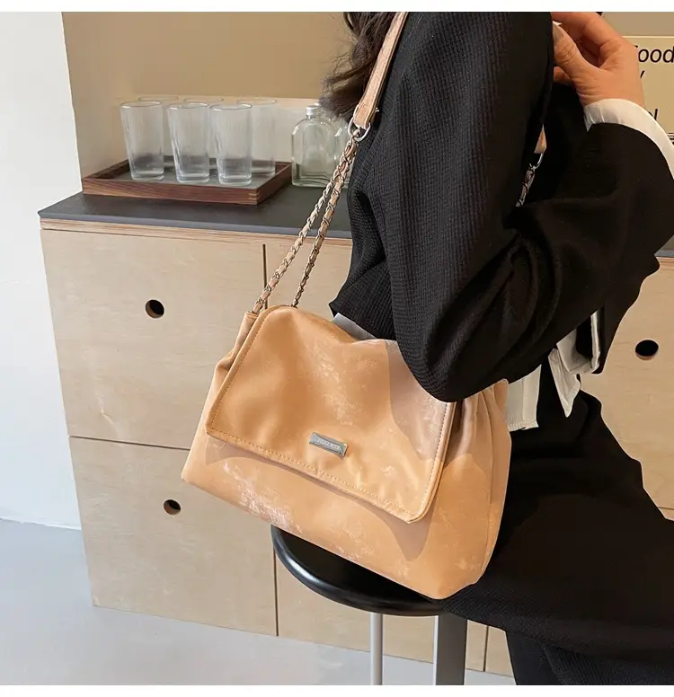 Pink Chain Shoulder Bag for Women — feature 32