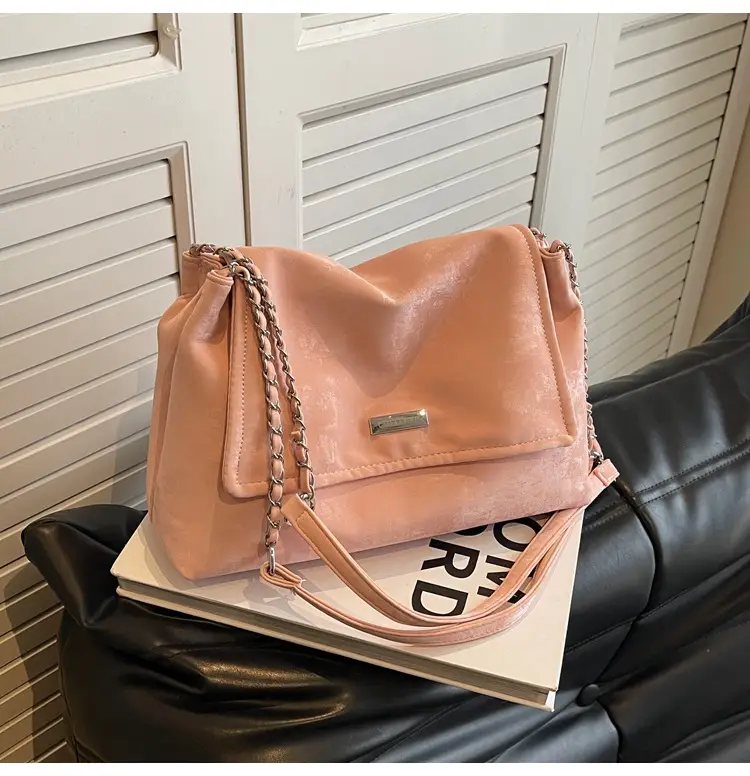 Pink Chain Shoulder Bag for Women — feature 38