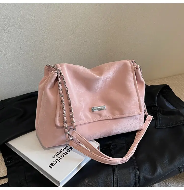 Pink Chain Shoulder Bag for Women — feature 40
