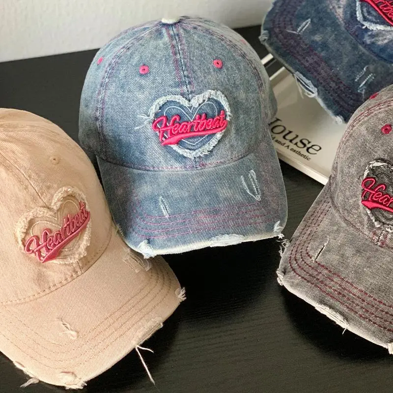 Women Retro Hole Peaked Cap Baseball Cap - Image 9