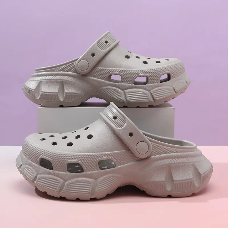 Thick-soled hole shoes women's summer new outdoor height-increasing slippers wear-resistant non-slip breathable beach deodorant toe slippers - Image 5