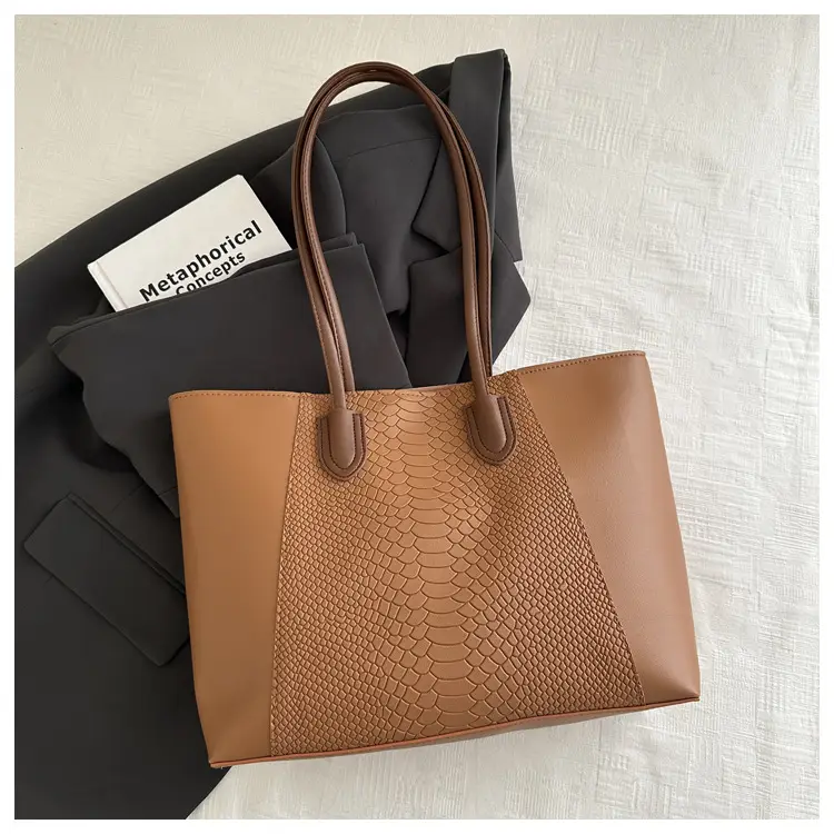 Women Crossbody Tote Bag Cream Large Capacity Spring Summer Commuter Bag — feature 9